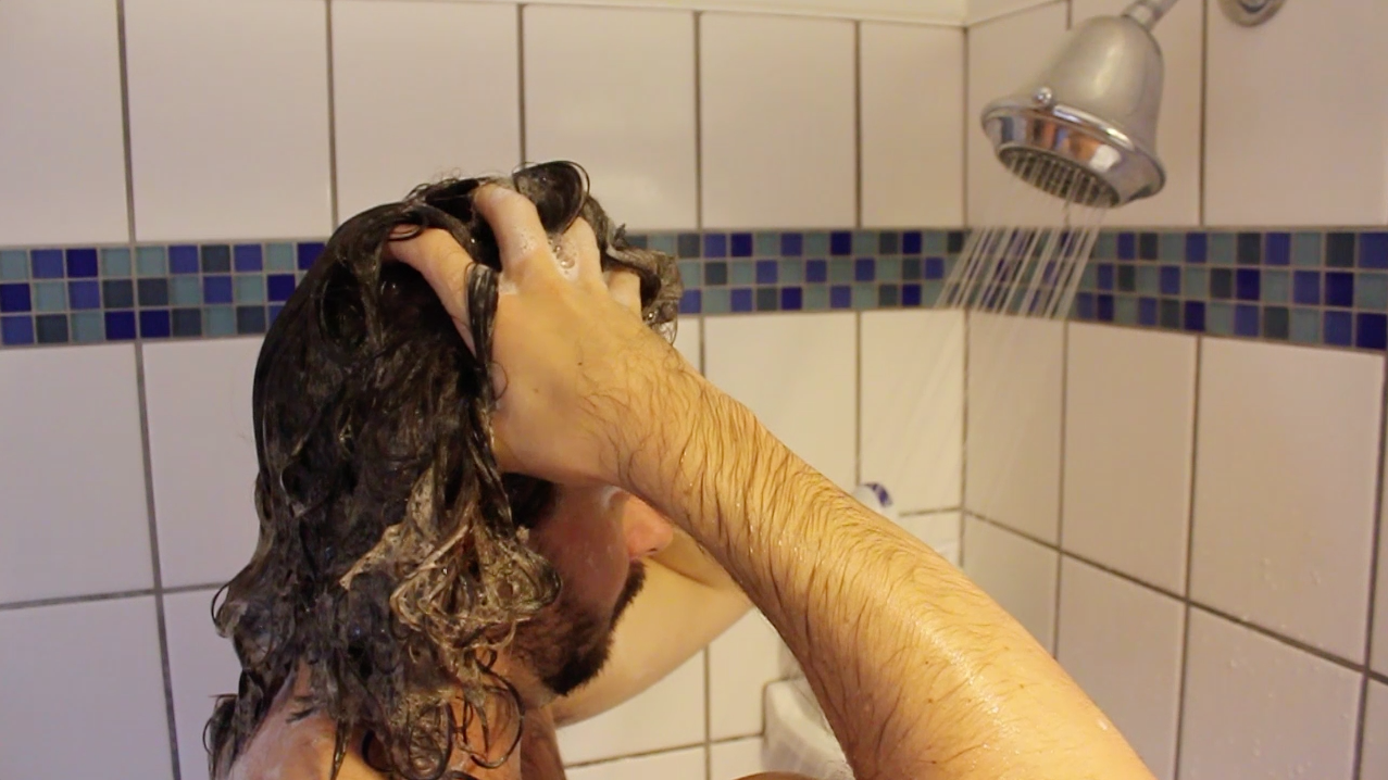 6 Tips for Guys With Long Hair
